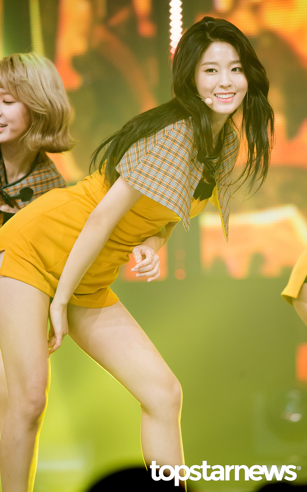 청바지가 잘어울리는 여자.jpgif | 인스티즈