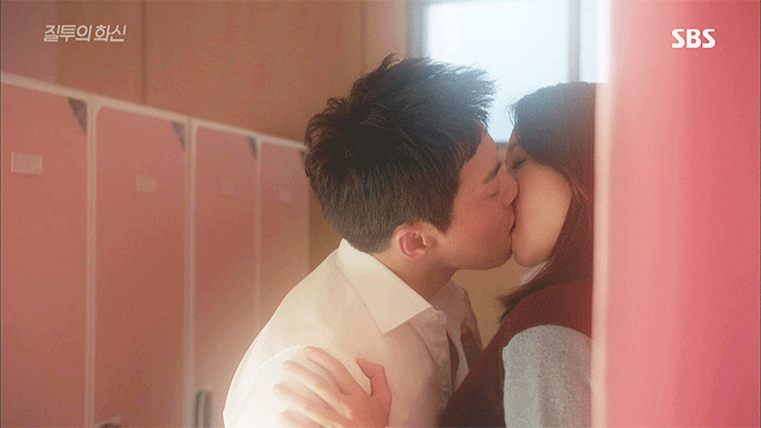 오늘자 조정석 공효진 키스신.gif | 인스티즈