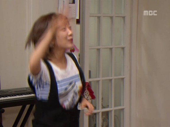 [거침없이하이킥] 랩퍼 민정 때문에 고통받는 이순재.jpg | 인스티즈