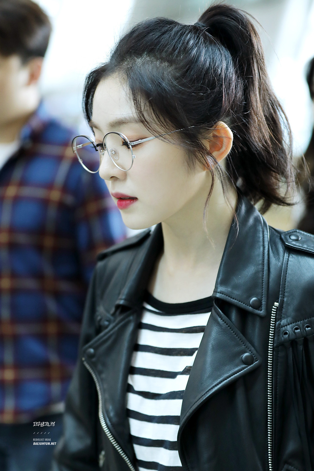 콧대가 ㄹㅇ인 레드벨벳 아이린.jpgif | 인스티즈