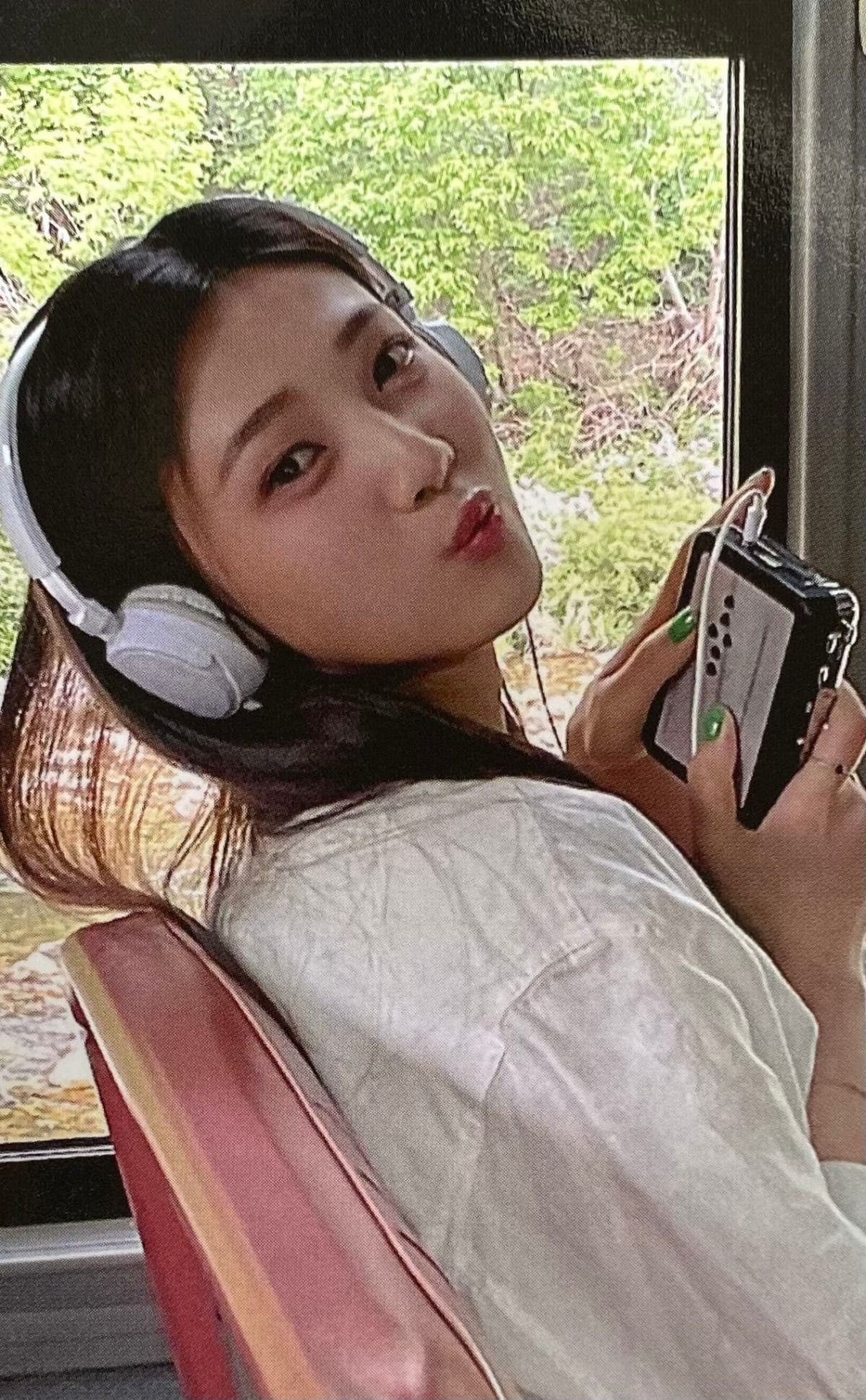 특이점이 온 아이돌 신박한 포카 모음.twt | 인스티즈
