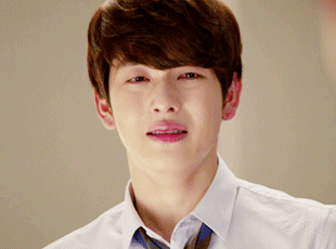 [고르기] 웃을때 이쁜 냼자 vs 울때 이쁜 남자 (데이터 주의) | 인스티즈