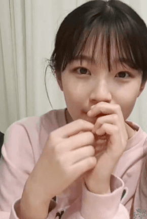 CLC 권은빈이 최근 입덕한 아이돌.gif | 인스티즈
