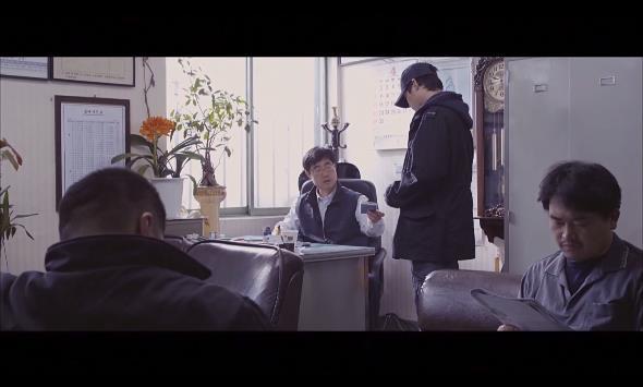 강산맨션 102호에는 살인마가 살고있다. ＜영화＞ 이웃사람 10 | 인스티즈