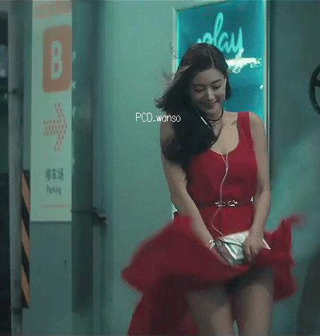 클라라 몸매 클라스.gif | 인스티즈