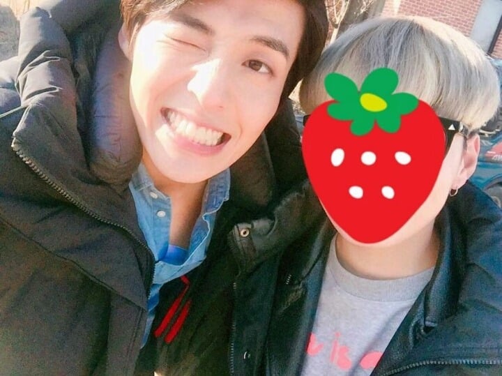 셀카같이 찍어줄때 완전 남친처럼 찍어주는 남자연예인 3대장 | 인스티즈