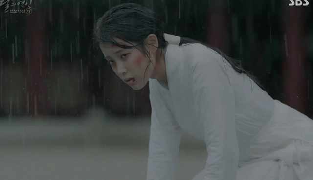 [달의연인-보보경심려] 대사 한 마디 없이 모든 감정선을 정리하며 탄생한 레전드 명장면 (feat. 원작 명장면의 재해석) | 인스티즈