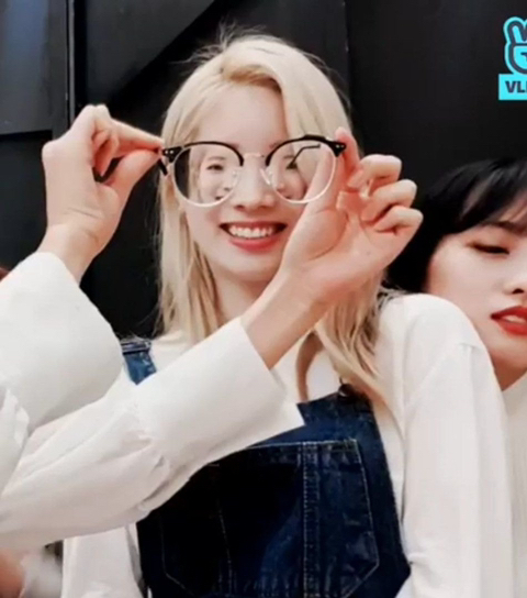 시력이 많이 안좋은 아이돌 | 인스티즈