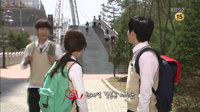 어렸을때부터 허물없이 지낸 소꿉친구가 있는 사람이랑 사귄다는것.jpg | 인스티즈