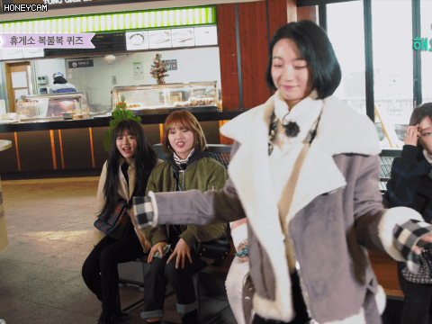 오마이걸 미라클 원정대 비니&유아.gif | 인스티즈