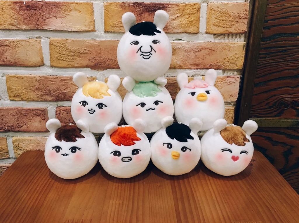 왜 만들었는지 궁금한 방시혁 인형ㅋㅋㅋ.jpg | 인스티즈