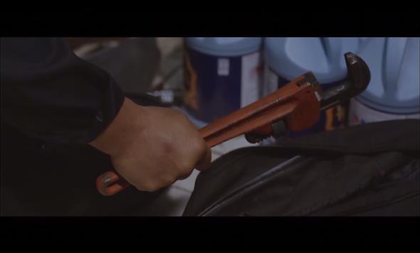 강산맨션 102호에는 살인마가 살고있다. ＜영화＞ 이웃사람 10 | 인스티즈