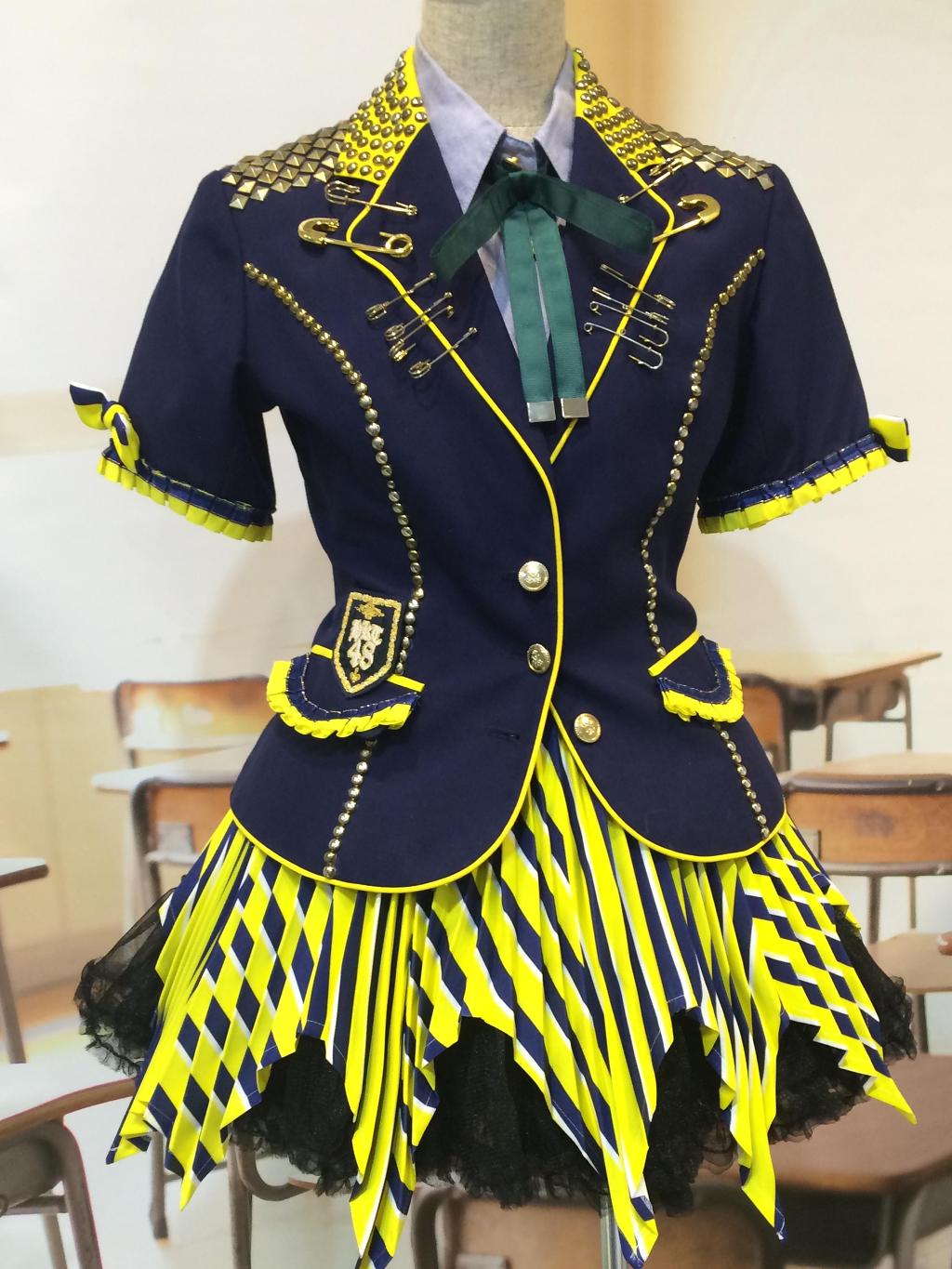 한일 각국 아이돌 의상 | 인스티즈