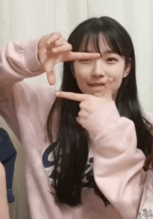 CLC 권은빈이 최근 입덕한 아이돌.gif | 인스티즈