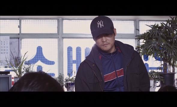 강산맨션 102호에는 살인마가 살고있다. ＜영화＞ 이웃사람 10 | 인스티즈