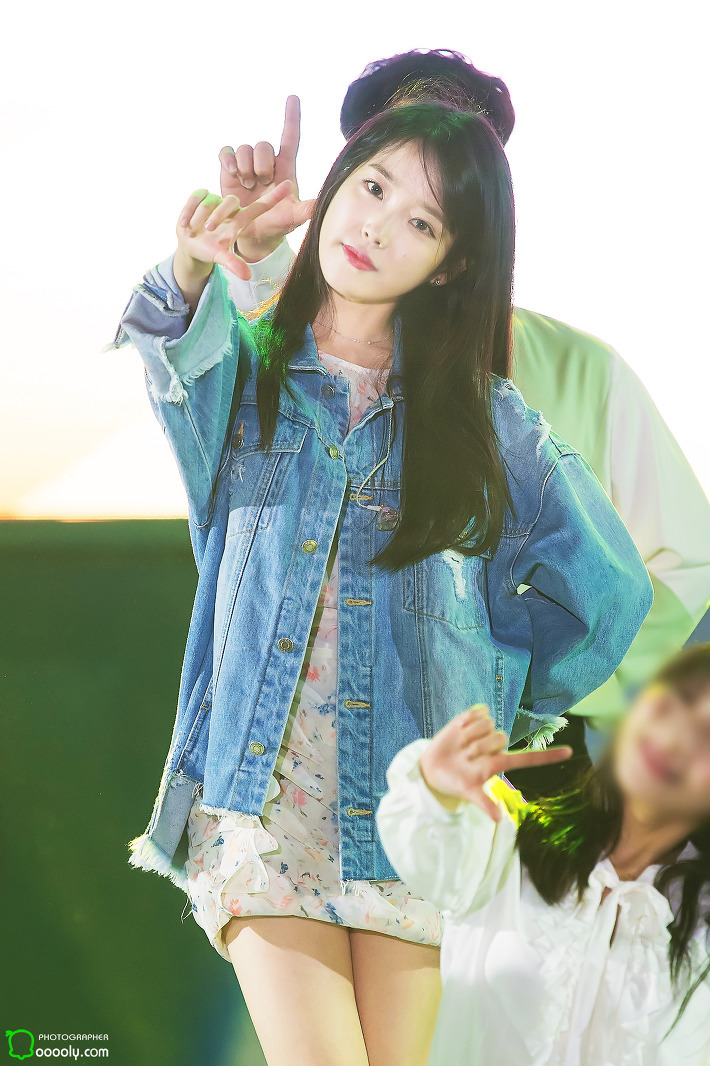 2014~2018 이슬 페스티벌 아이유.jpg | 인스티즈