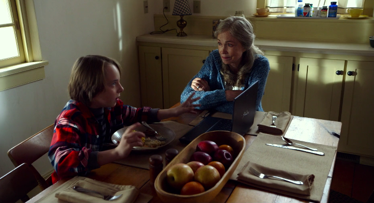 "절대, 밤 9시 30분 이후엔 방에서 나오지 말 것” | 인스티즈