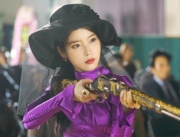 아이유가 영화 아가씨에 나온다면 히데코역이 어울리는지 숙희역이 어울리는지 말해보는 달글 | 인스티즈