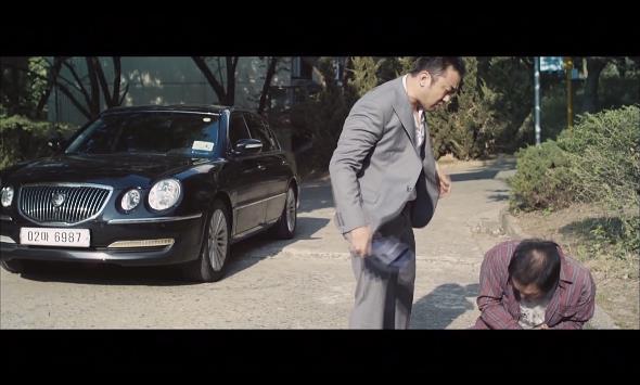 강산맨션 102호에는 살인마가 살고있다. ＜영화＞ 이웃사람 10 | 인스티즈