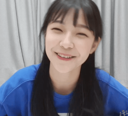 CLC 권은빈이 최근 입덕한 아이돌.gif | 인스티즈