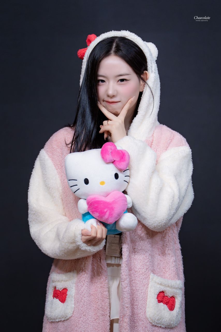 살빠지니 장/카 다음 티어에 언급해도 될 것 같은 김채연 | 인스티즈