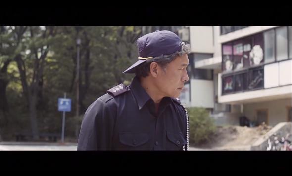 강산맨션 102호에는 살인마가 살고있다. ＜영화＞ 이웃사람 10 | 인스티즈