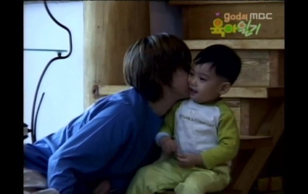 남자아이돌과 아기의 조합이 좋았던 프로그램들 | 인스티즈