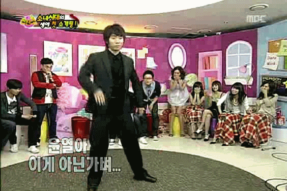 이윤열이 벼봇춤 말고 진짜로 하고 싶었던 춤.gif | 인스티즈