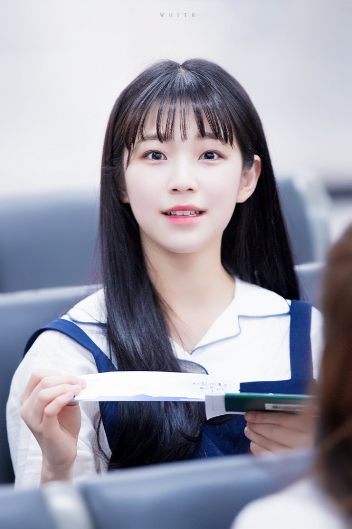 CLC 권은빈이 최근 입덕한 아이돌.gif | 인스티즈