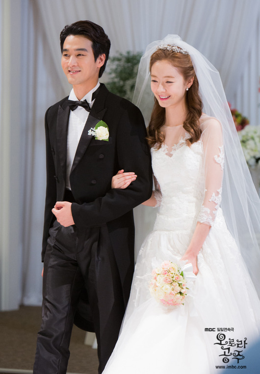  임성한 드라마 속 웨딩드레스 모음.JPG | 인스티즈