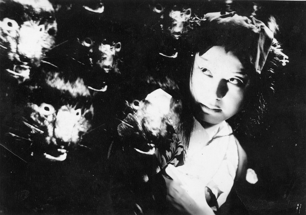 일본 특유의 기괴함과 기분나쁜 무서움.jpgif (공포주의 분명히 주의 줬음) | 인스티즈