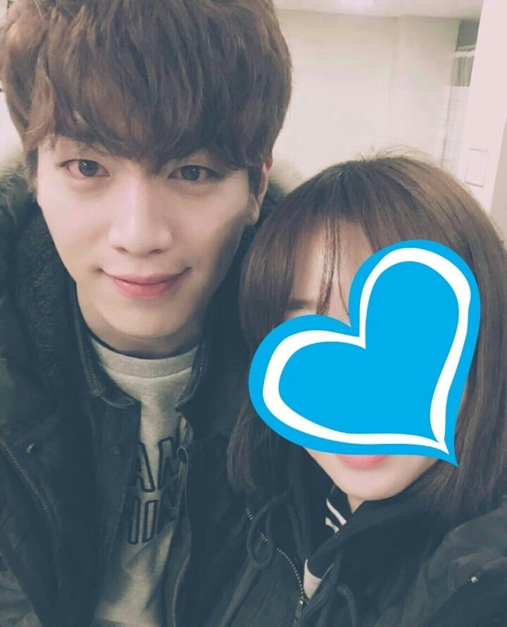 셀카같이 찍어줄때 완전 남친처럼 찍어주는 남자연예인 3대장 | 인스티즈