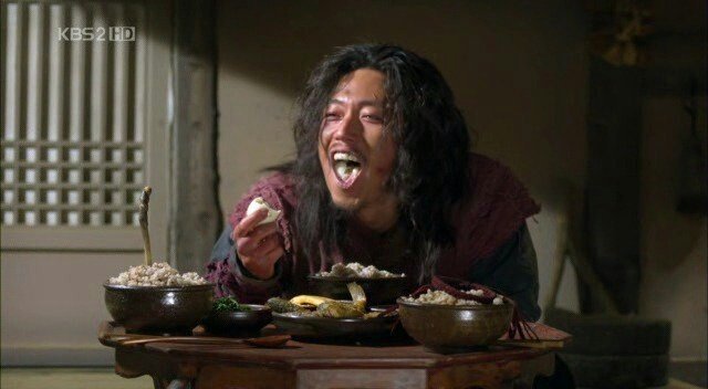 유머짤로 소비했지만 알고보면 눈물지뢰짤.... | 인스티즈