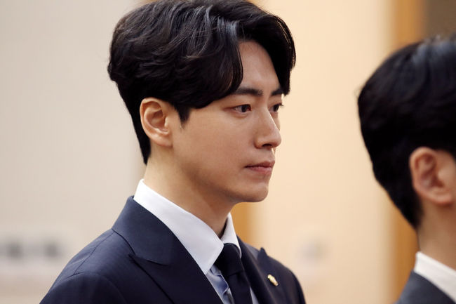 덩치끼리 곱해보는 이준혁 X 허남준 가상 시나리오 | 인스티즈