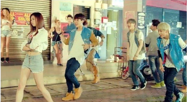 갓세븐 뮤비에 나온 트와이스사나 | 인스티즈