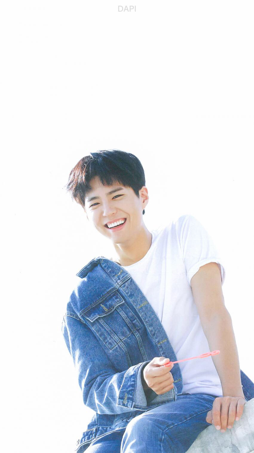 일본 언론이 찍은 박보검 사진 수준.jpg | 인스티즈