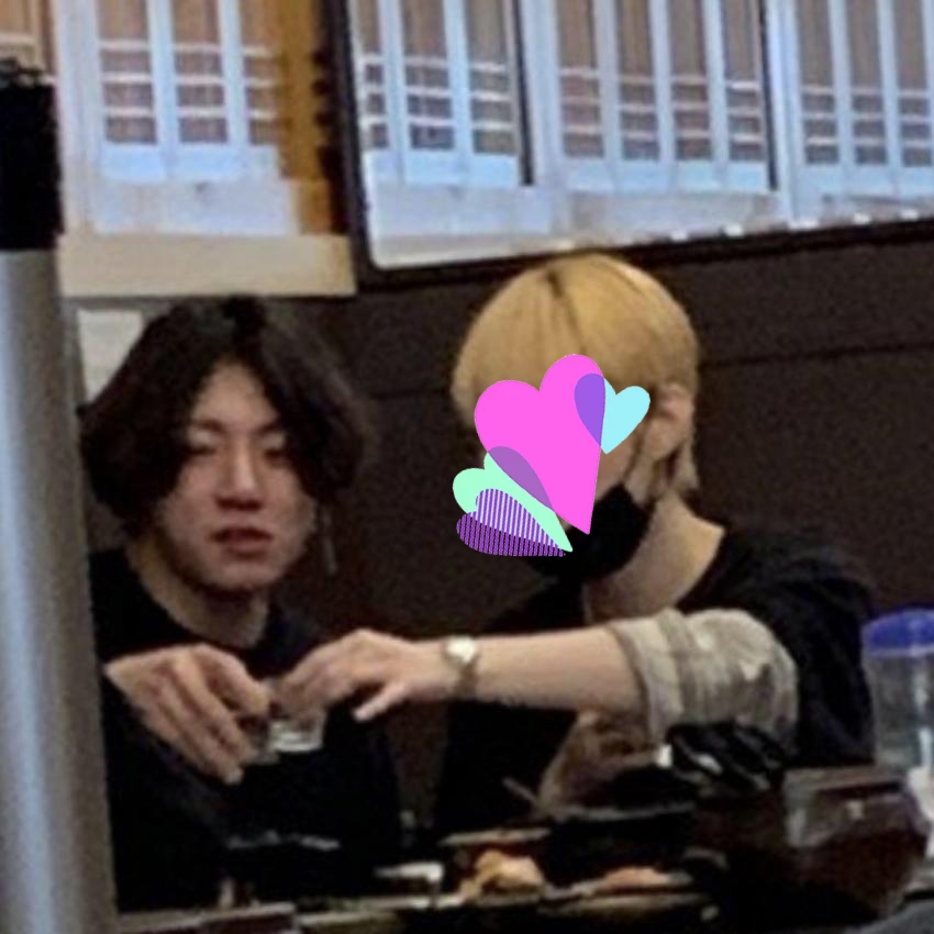 방탄소년단 정국이 여자를 백허그한 사진이 쏘아올린 공.jpg | 인스티즈