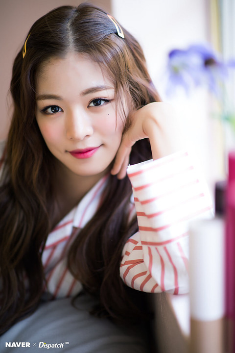 프로미스 나인 이채영 | 인스티즈