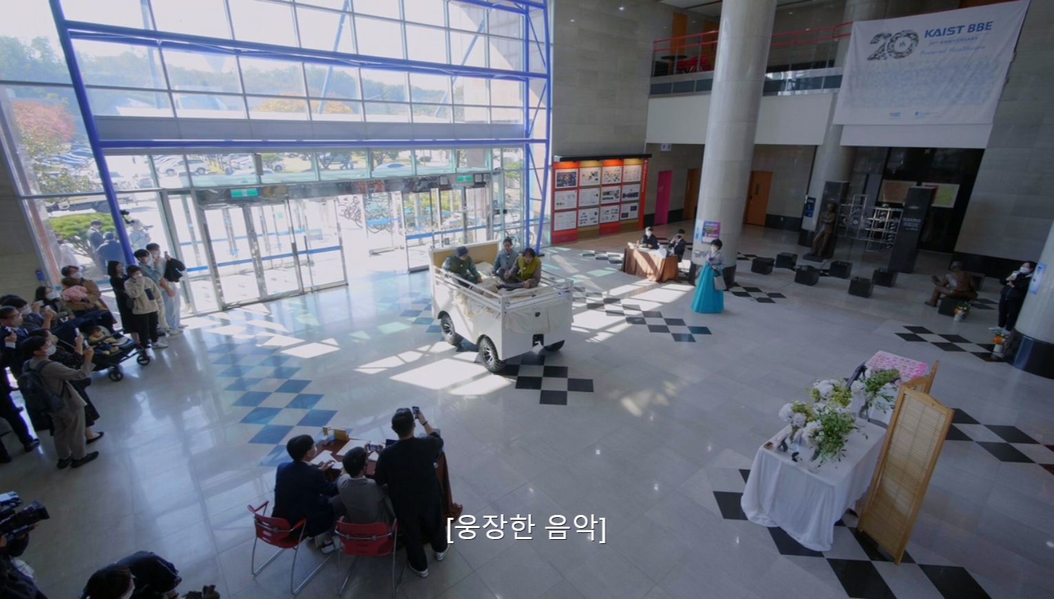 보는 내가 다 수치스러운 유재석-유리-이광수 더존2 3화.jpg | 인스티즈