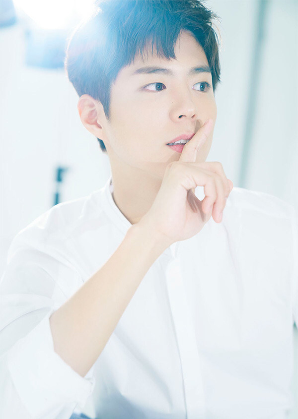 일본 언론이 찍은 박보검 사진 수준.jpg | 인스티즈
