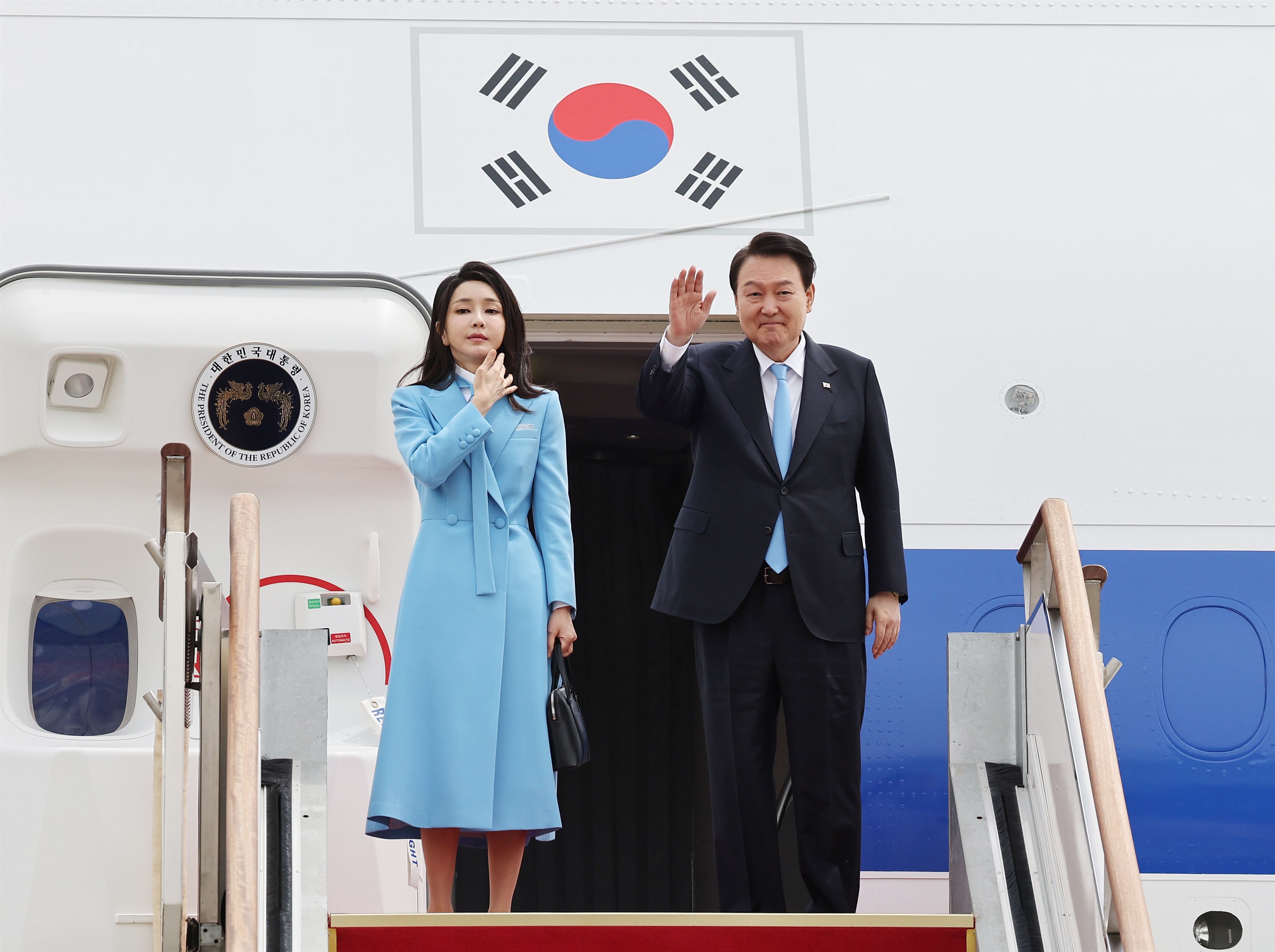 "나라 망할지도 모른다"... 성대 교수·연구자 248명 시국선언 | 인스티즈