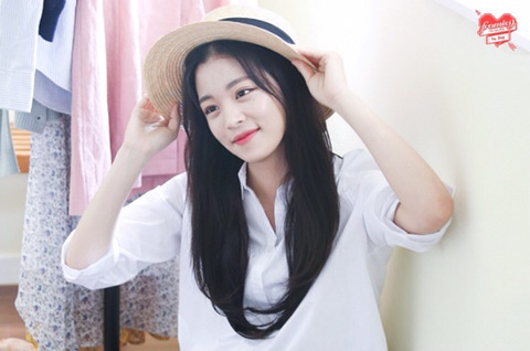 프로미스 나인 이채영 | 인스티즈