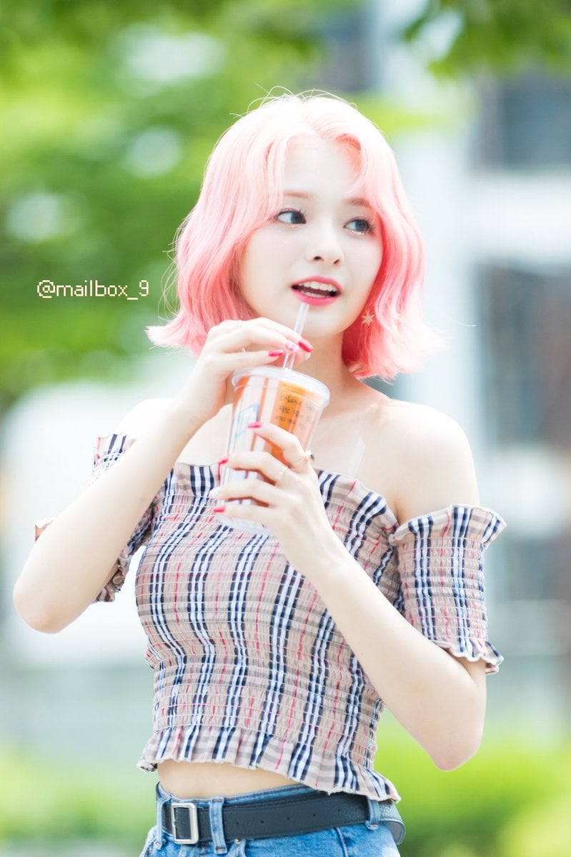 핑크머리한 프로미스나인 이나경 미모 근황.jpgif | 인스티즈