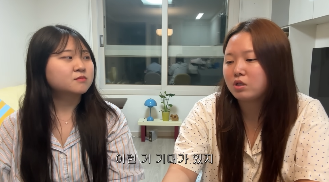 올라오자마자 여자들 다 오열하게 만든 찰스엔터 영상.jpg | 인스티즈