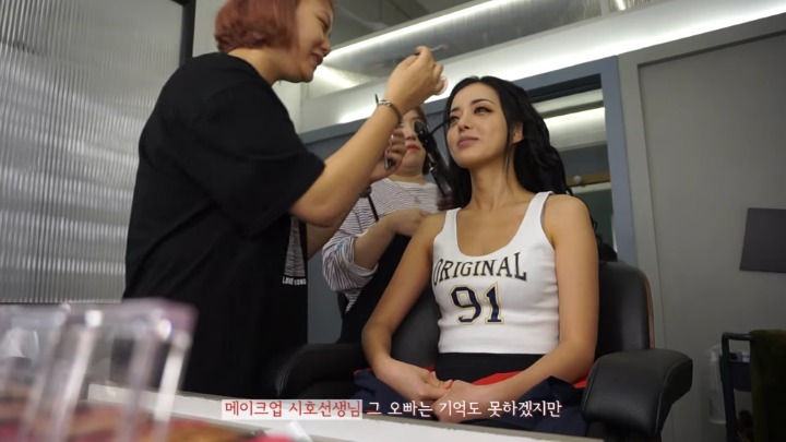 유명 연예인이 메이크업 아티스트에 요구한 것.jpg | 인스티즈