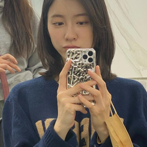 취향 따라 갈리는 배우 박지현 긴머리vs단발 | 인스티즈