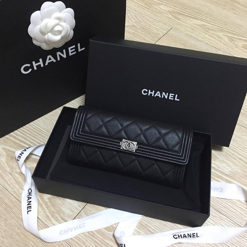 【남친이 100일이라고 샤넬 가방 선물해줬어!!!오예!!!】﻿ | 인스티즈