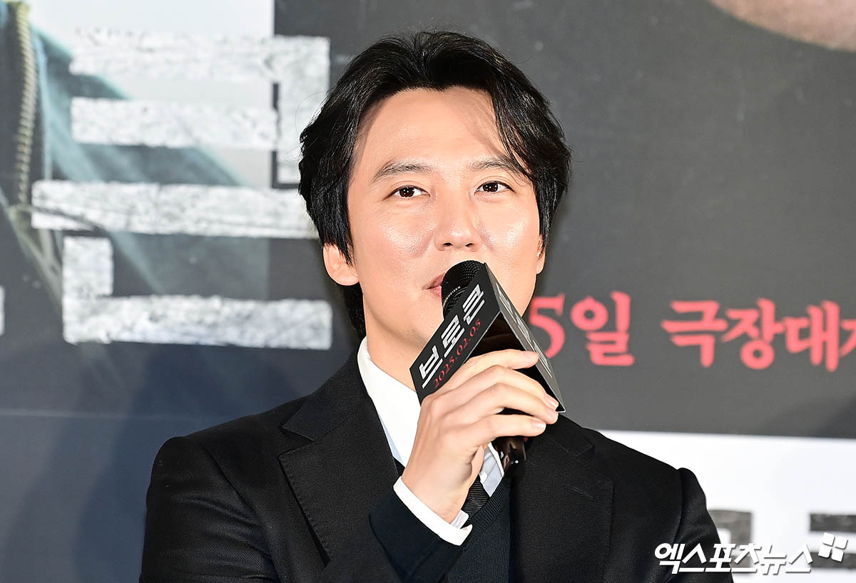 말 많은 김남길, 팬미팅 '조기 종료'했다…'30분 단축' 5시간 12분→21곡 가창 [엑's 이슈] | 인스티즈