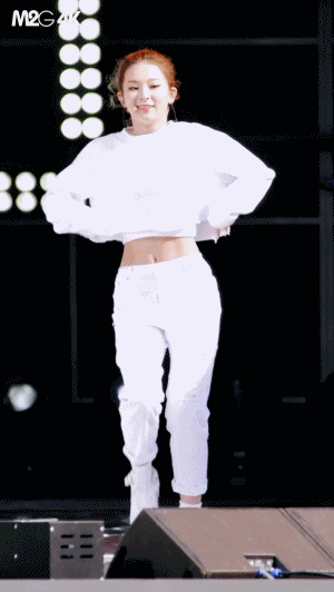 [레드벨벳] 슬기 허리 굵기 실감 짤... | 인스티즈