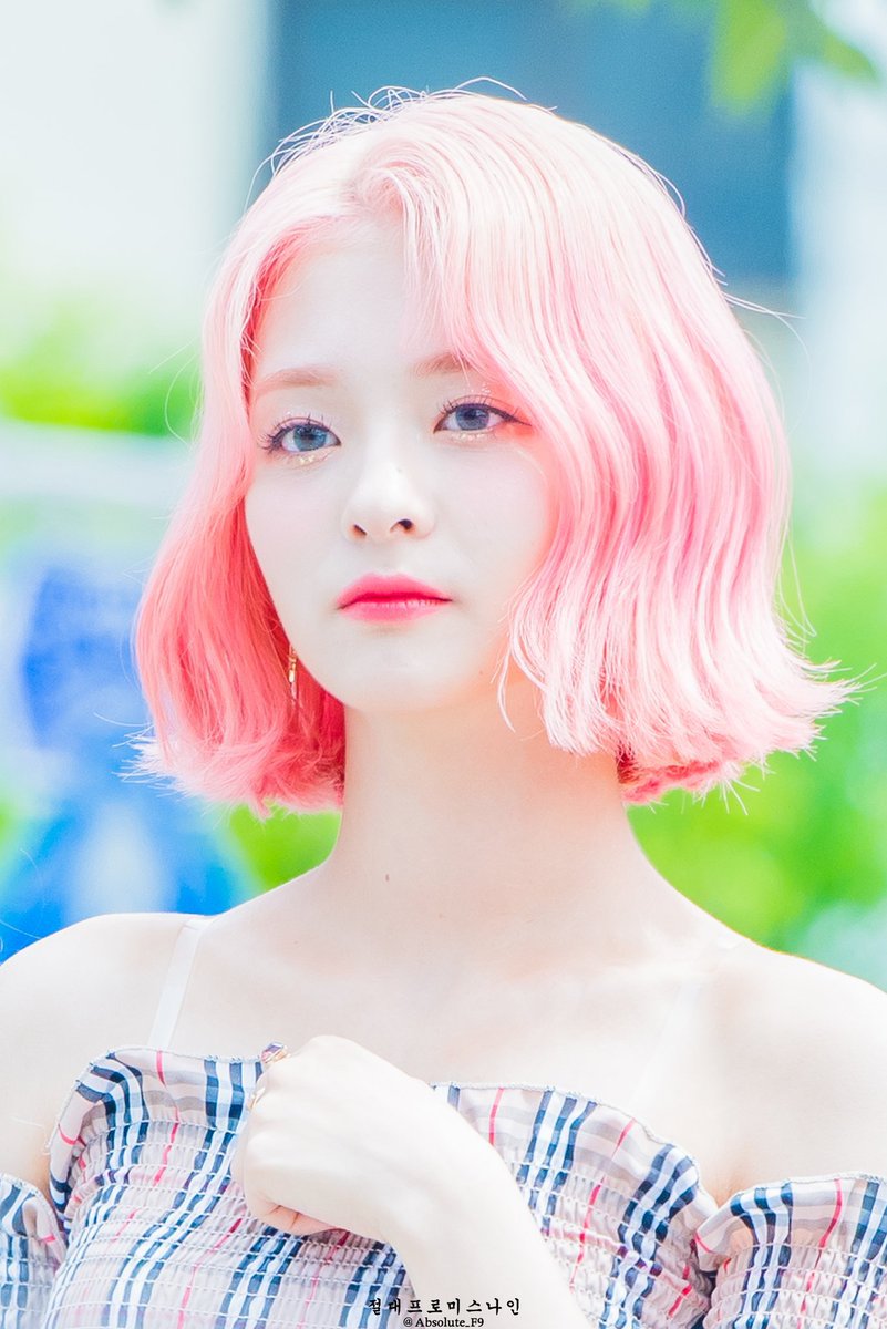 핑크머리한 프로미스나인 이나경 미모 근황.jpgif | 인스티즈